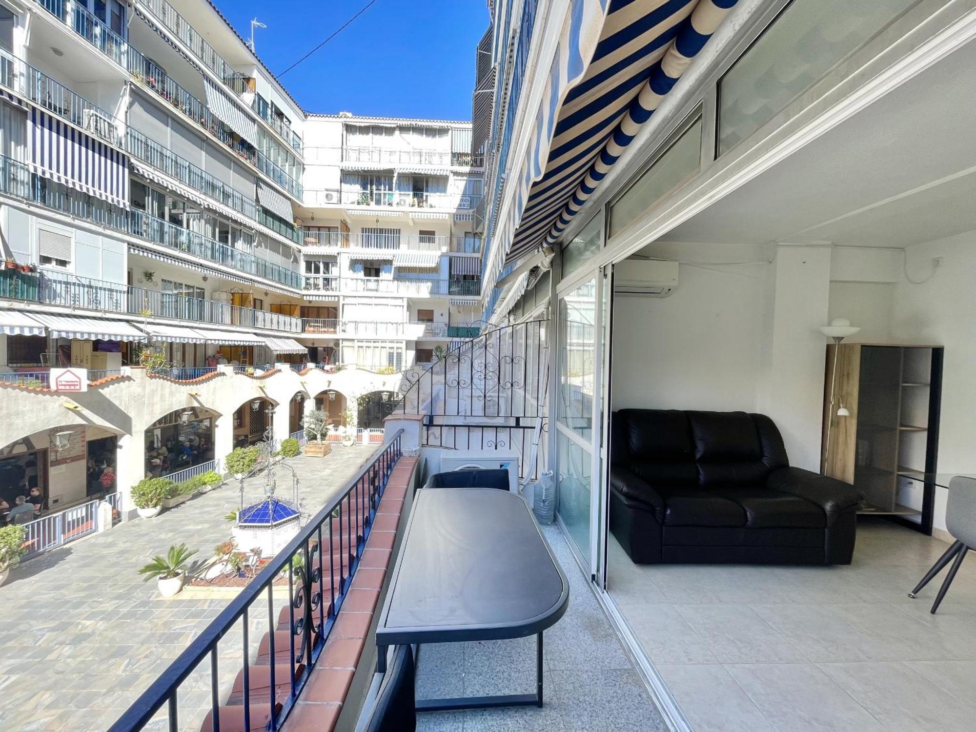 Apartment In Benidorm City Center Kültér fotó